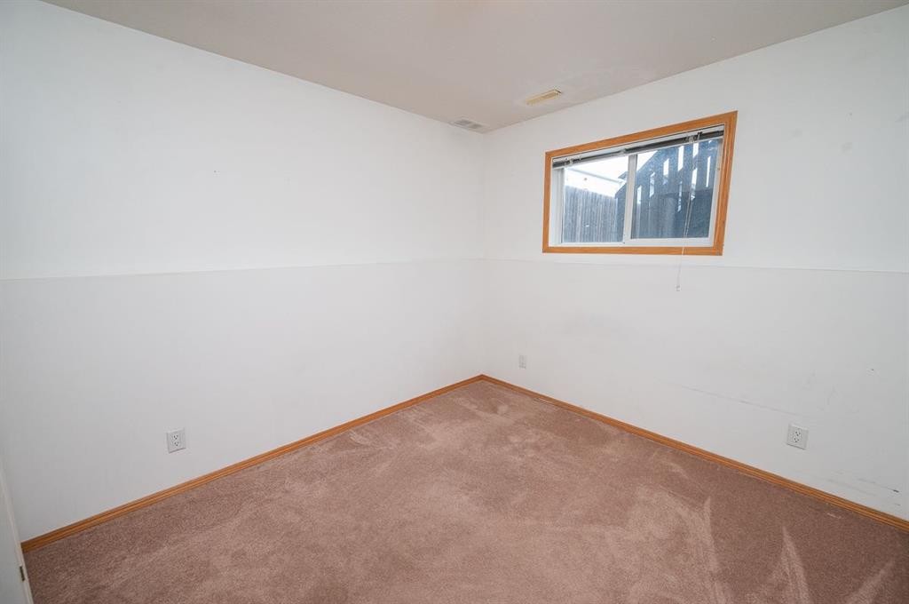 6209 Orr Drive, Red Deer, AB - Indoor Photo Showing Other Room