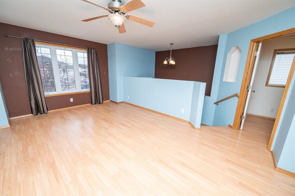 6209 Orr Drive, Red Deer, AB - Indoor Photo Showing Other Room
