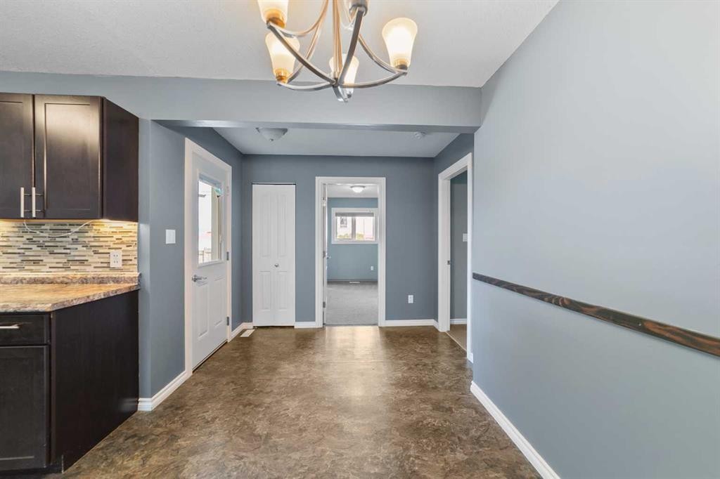 5620 50 Avenue, Killam, AB - Indoor Photo Showing Other Room