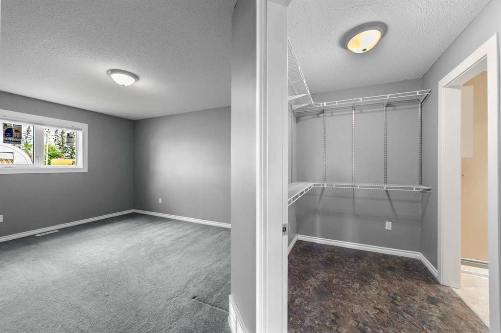 5620 50 Avenue, Killam, AB - Indoor Photo Showing Other Room