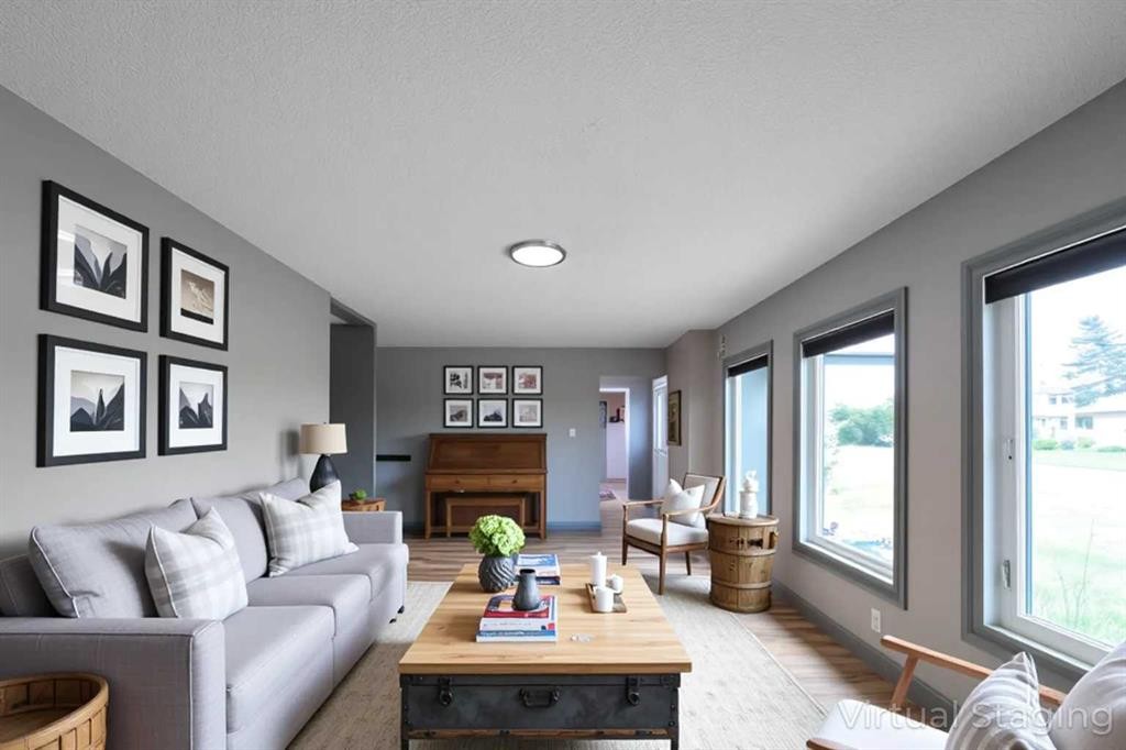 5620 50 Avenue, Killam, AB - Indoor Photo Showing Living Room