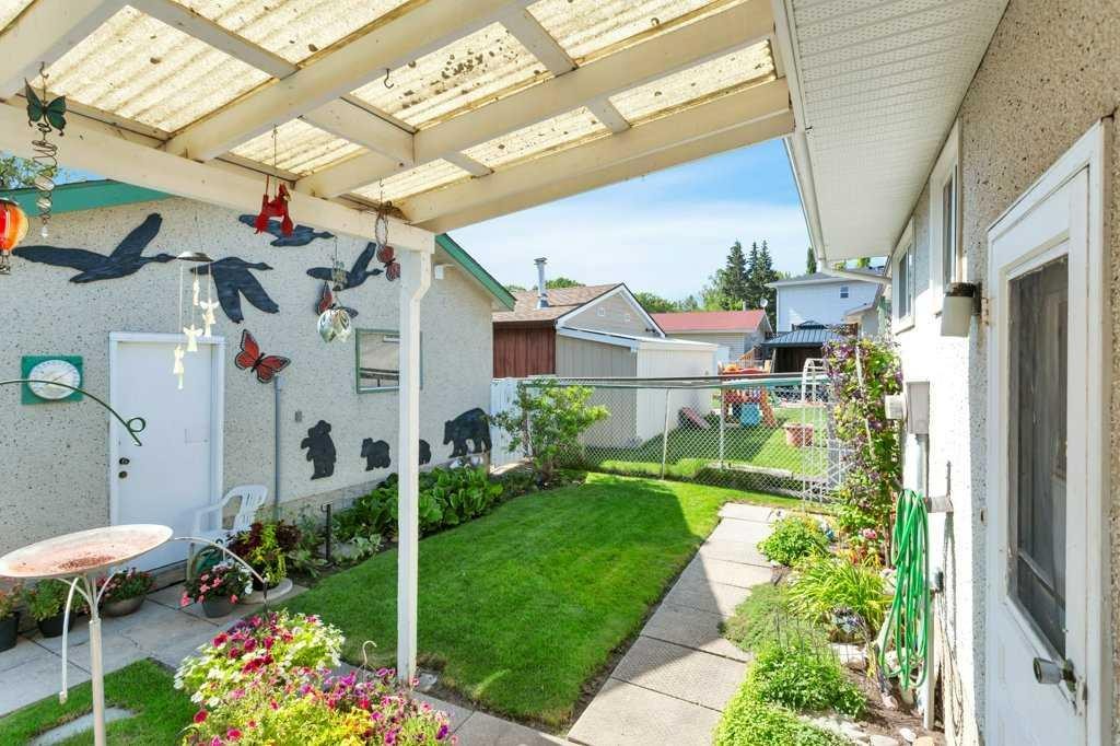 7 Ohio Close, Red Deer, AB - Outdoor With Deck Patio Veranda