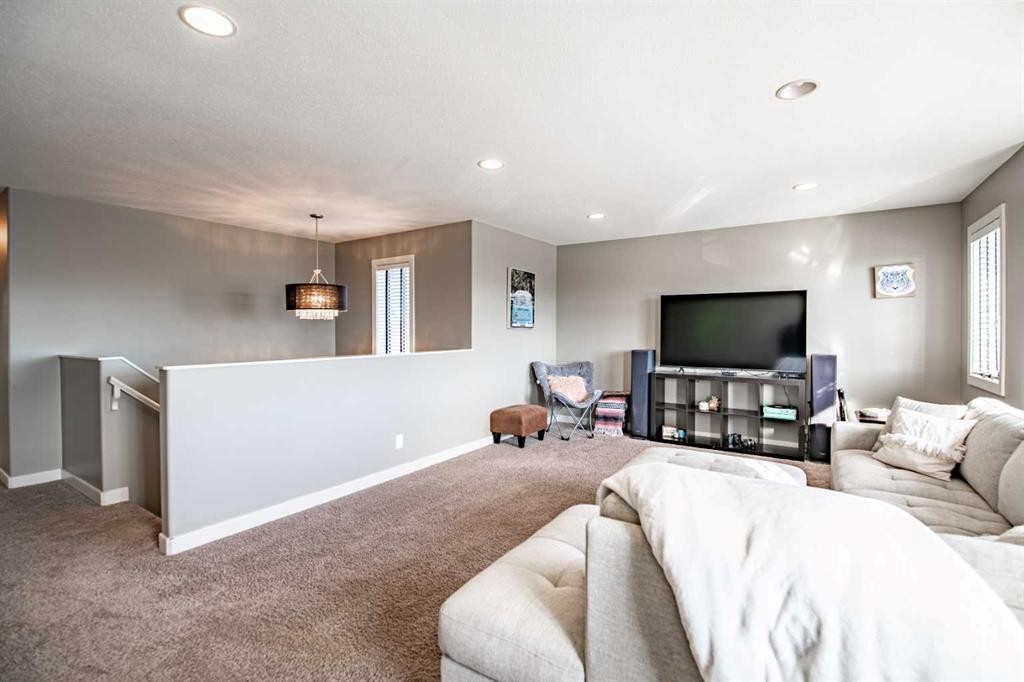 60 Vincent Close, Red Deer, AB - Indoor