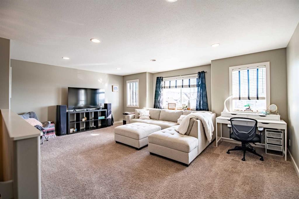 60 Vincent Close, Red Deer, AB - Indoor