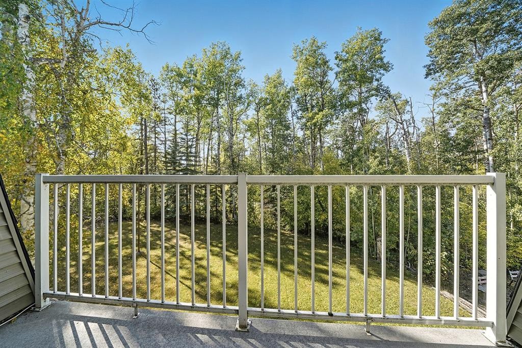 120 Birchcliff Road, Birchcliff, AB - Outdoor