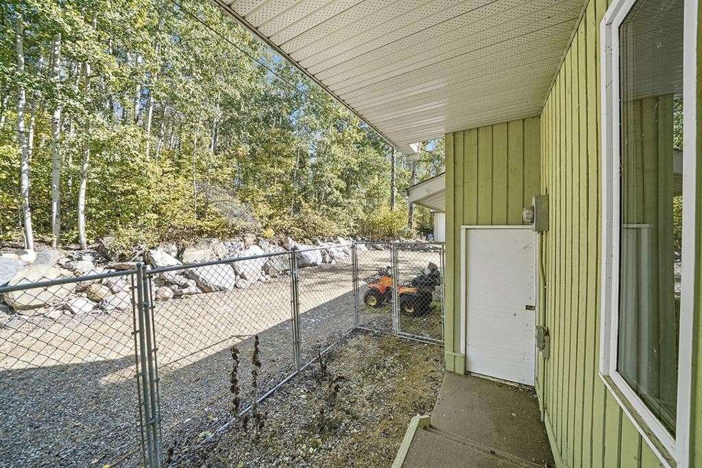 120 Birchcliff Road, Birchcliff, AB - Outdoor With Exterior