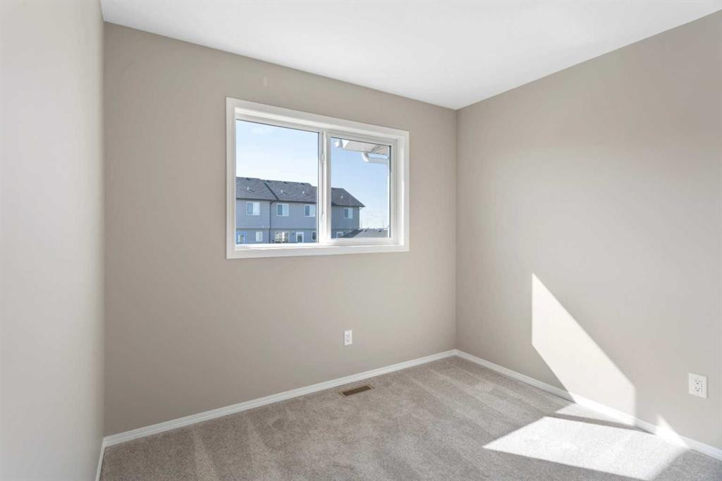 14 Anna Close, Blackfalds, AB - Indoor Photo Showing Other Room