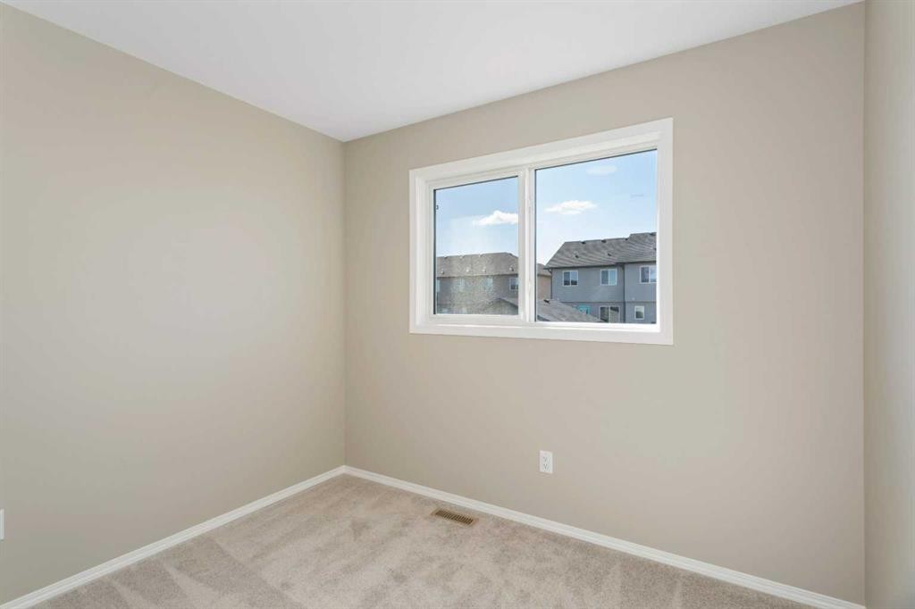 14 Anna Close, Blackfalds, AB - Indoor Photo Showing Other Room