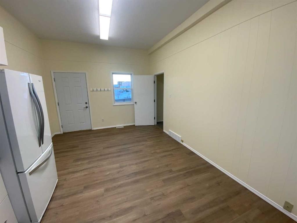 416 Arena, Trochu, AB - Indoor Photo Showing Other Room