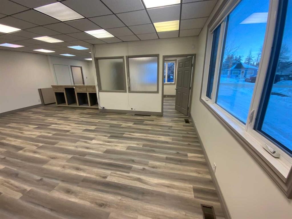 416 Arena, Trochu, AB - Indoor Photo Showing Other Room