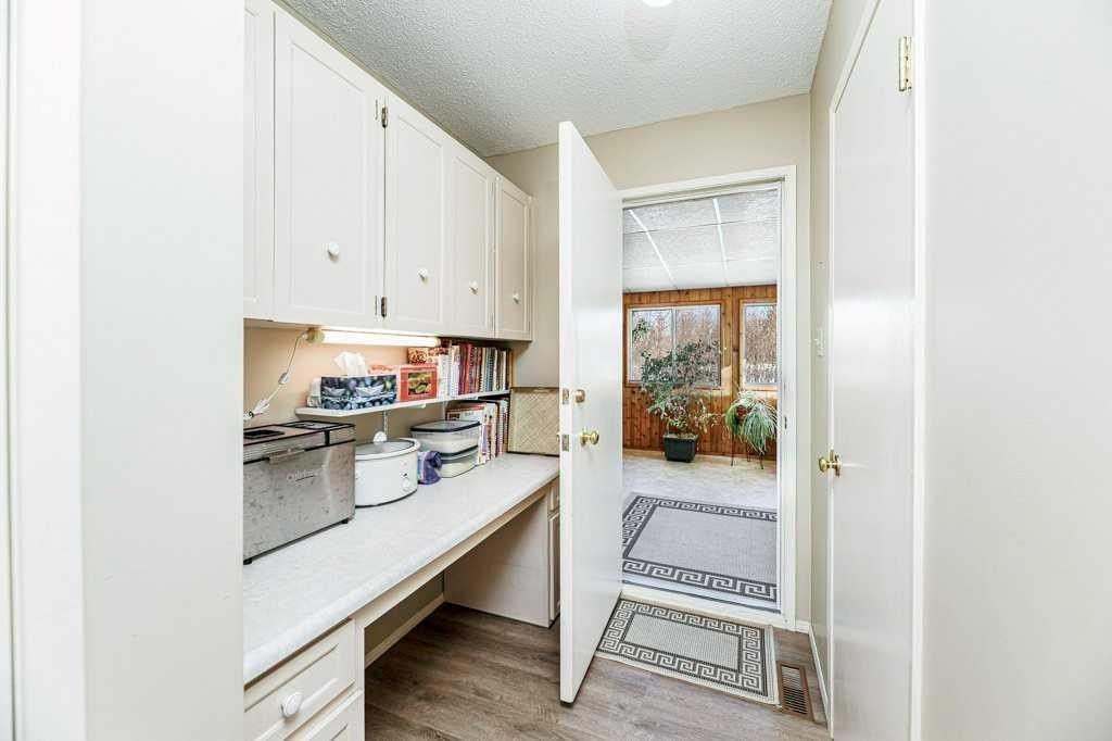 15 Waghorn Close, Red Deer, AB - Indoor Photo Showing Other Room