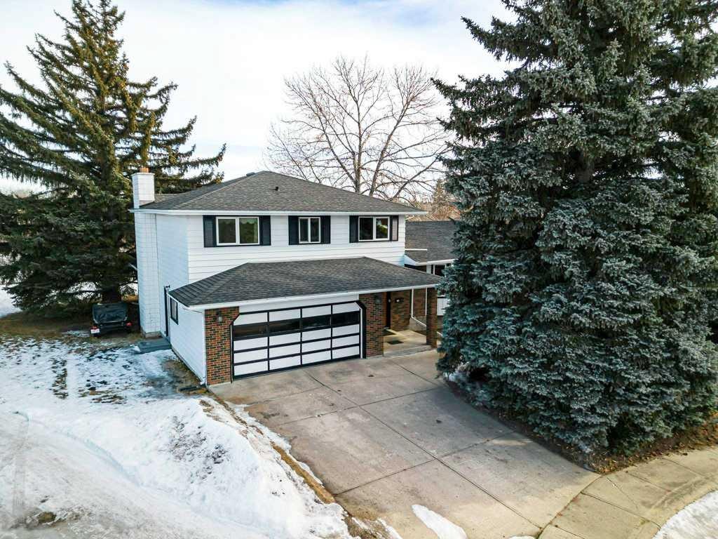 15 Waghorn Close, Red Deer, AB - Outdoor