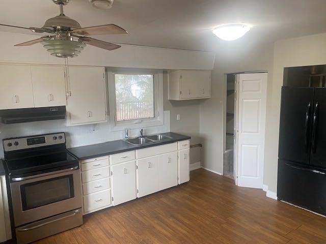 202 James Street, Bittern Lake, AB - Indoor Photo Showing Kitchen With Double Sink
