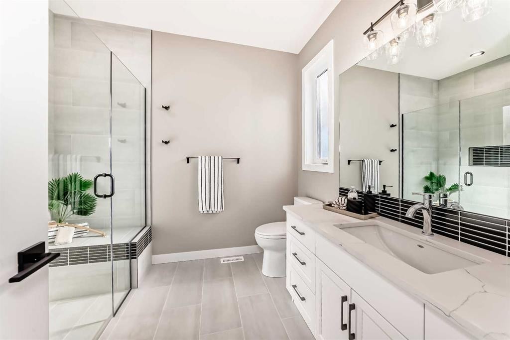 58 Mitchell Crescent, Blackfalds, AB - Indoor Photo Showing Bathroom