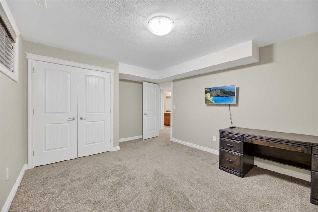 17 Viceroy Crescent, Olds, AB - Indoor