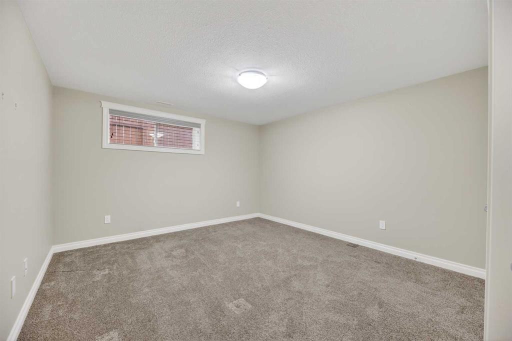 17 Viceroy Crescent, Olds, AB - Indoor Photo Showing Other Room