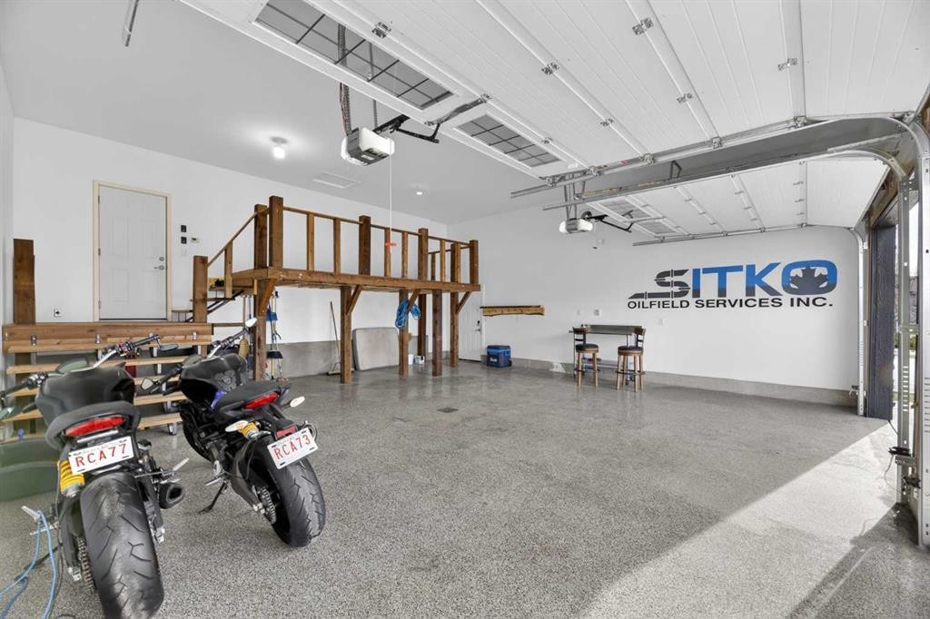 17 Viceroy Crescent, Olds, AB - Indoor