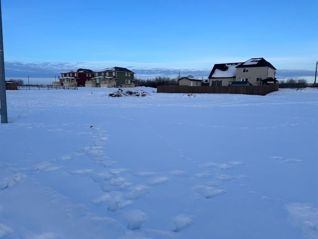 4407 Luken Avenue, Hardisty, AB