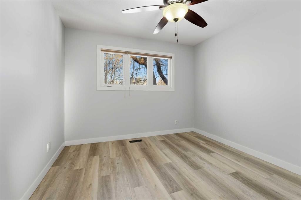 4 Pardue Close, Red Deer, AB