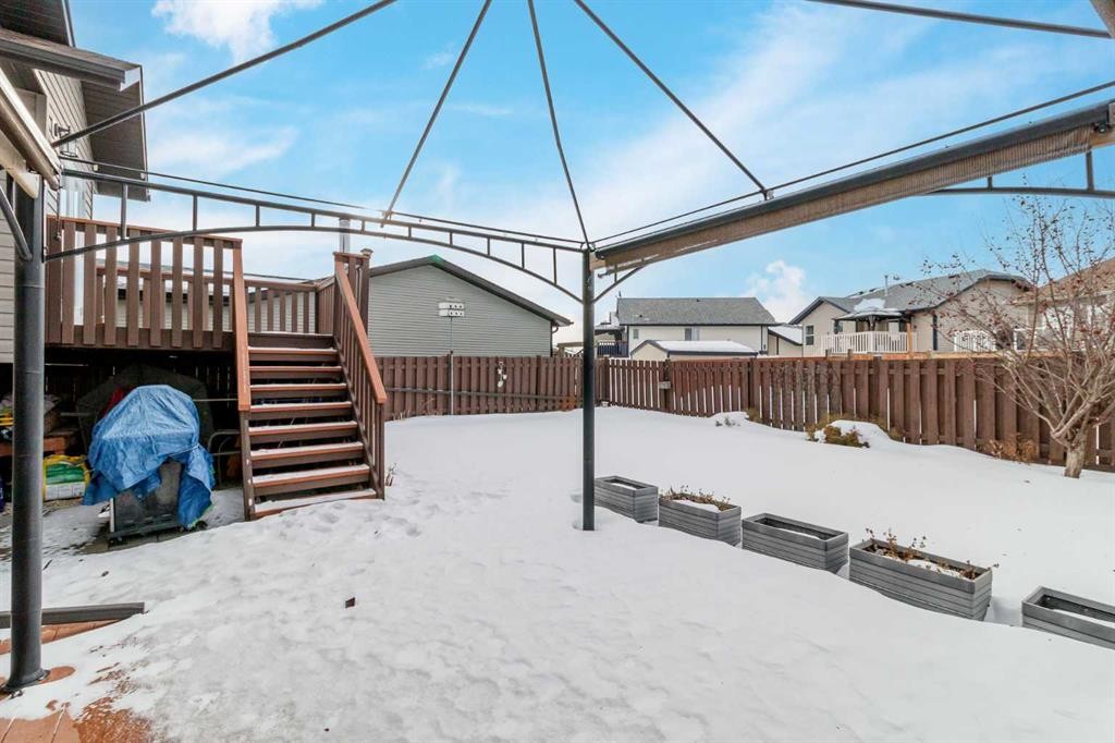 22 Morton Close, Penhold, AB - Outdoor With Exterior