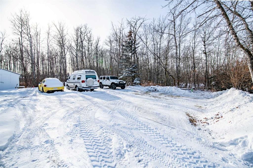 5111 47 Avenue, Sylvan Lake, AB - Outdoor