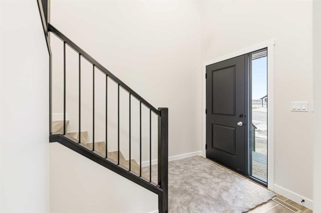 14 Vista Close, Blackfalds, AB - Indoor Photo Showing Other Room