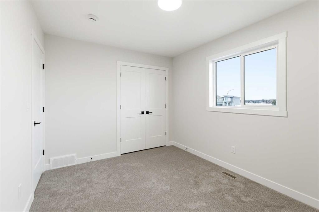 14 Vista Close, Blackfalds, AB - Indoor Photo Showing Other Room