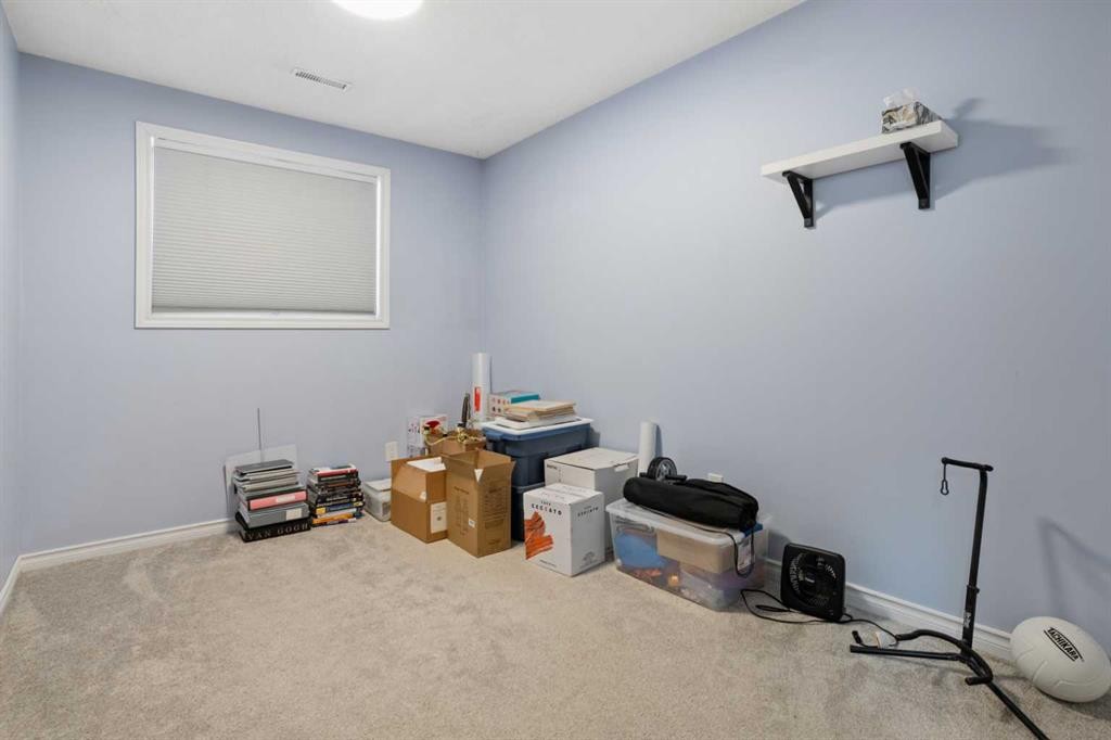 #4-4118 60 Street, Camrose, AB - Indoor Photo Showing Other Room