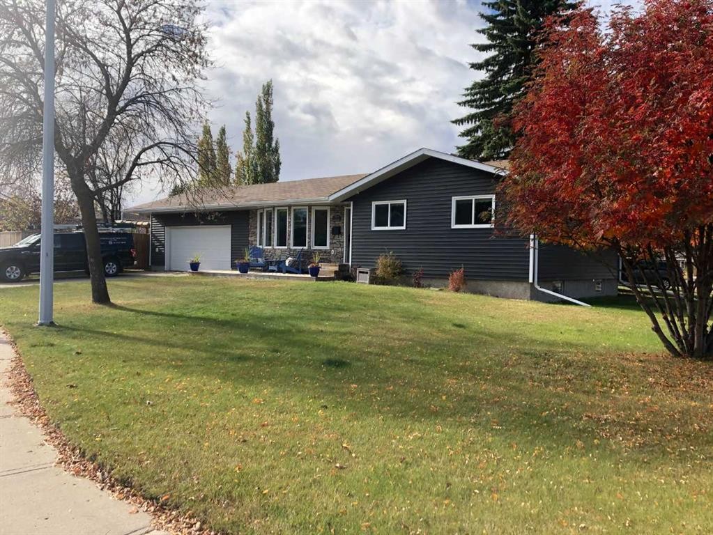 3630 Erickson Drive, Camrose, AB - Outdoor