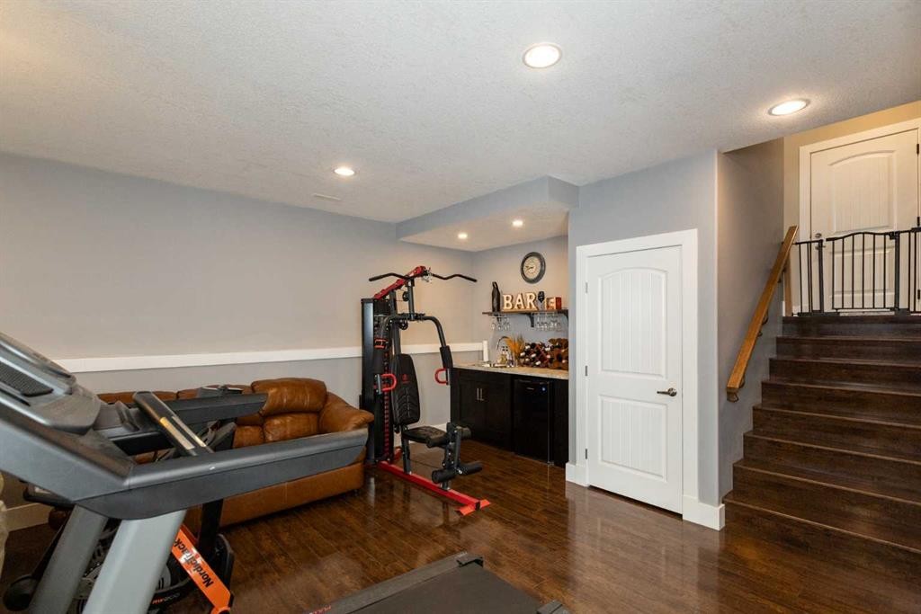 5824 Maple Crescent, Innisfail, AB - Indoor