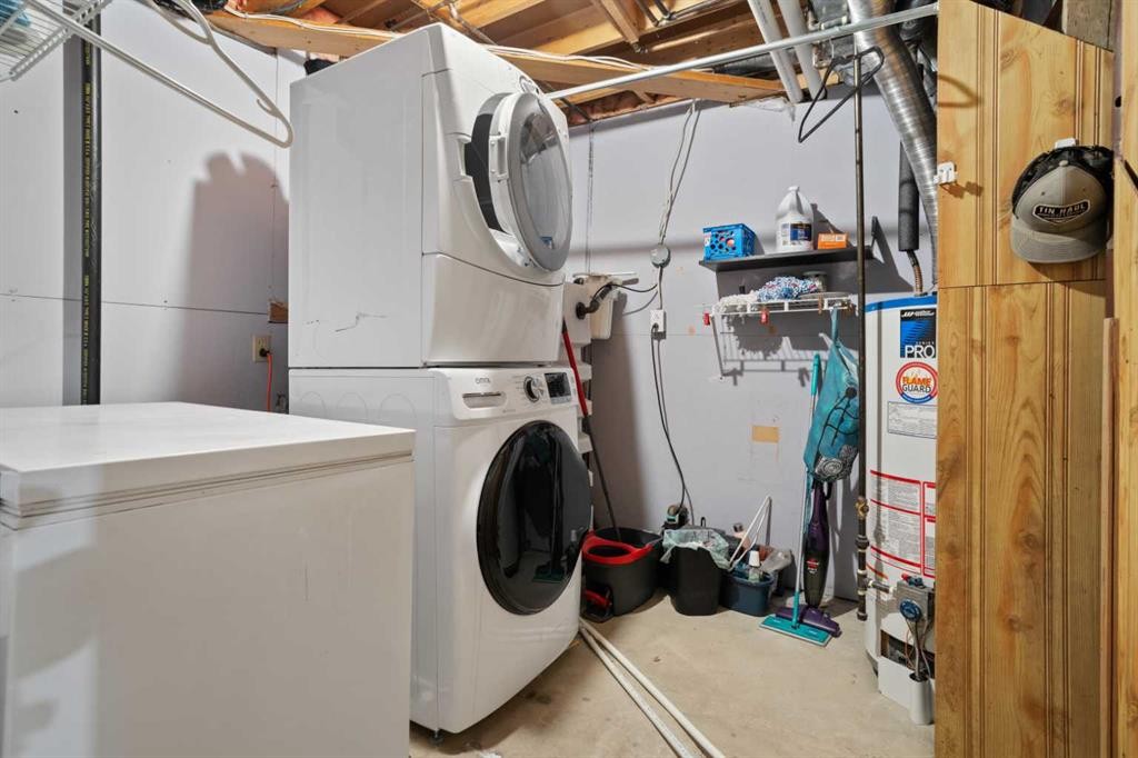 19252 462 Township, Rural Camrose County, AB - Indoor Photo Showing Laundry Room