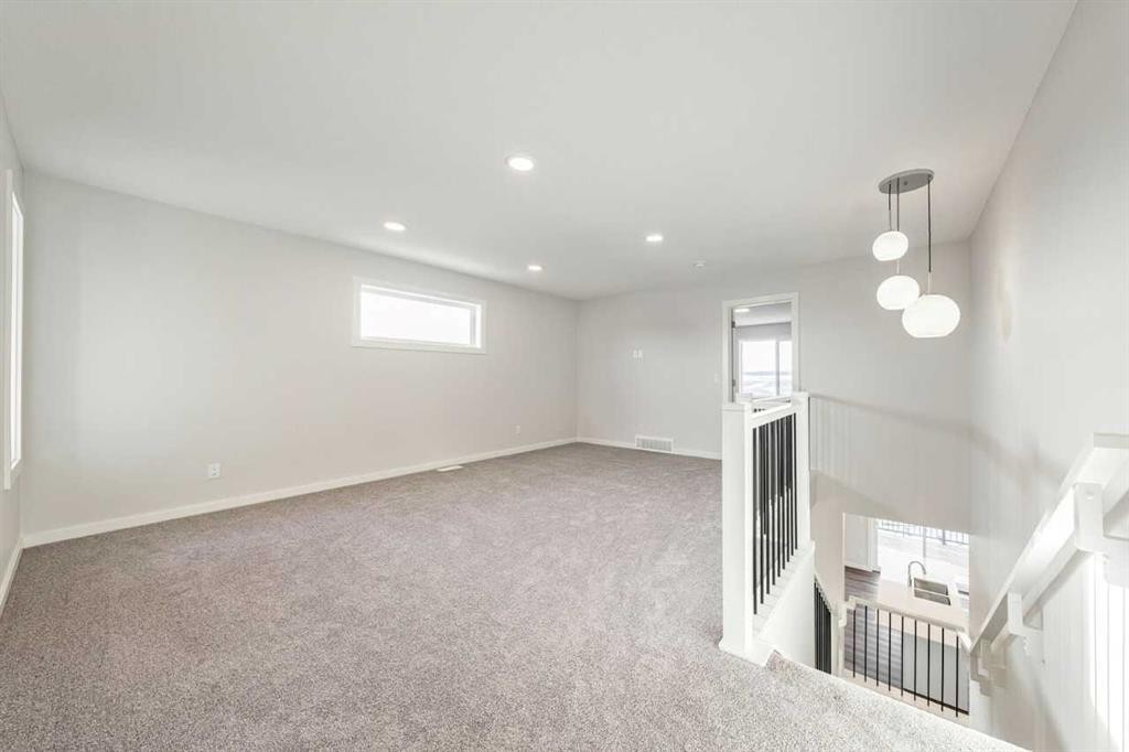 24 Heritage Link, Cochrane, AB - Indoor