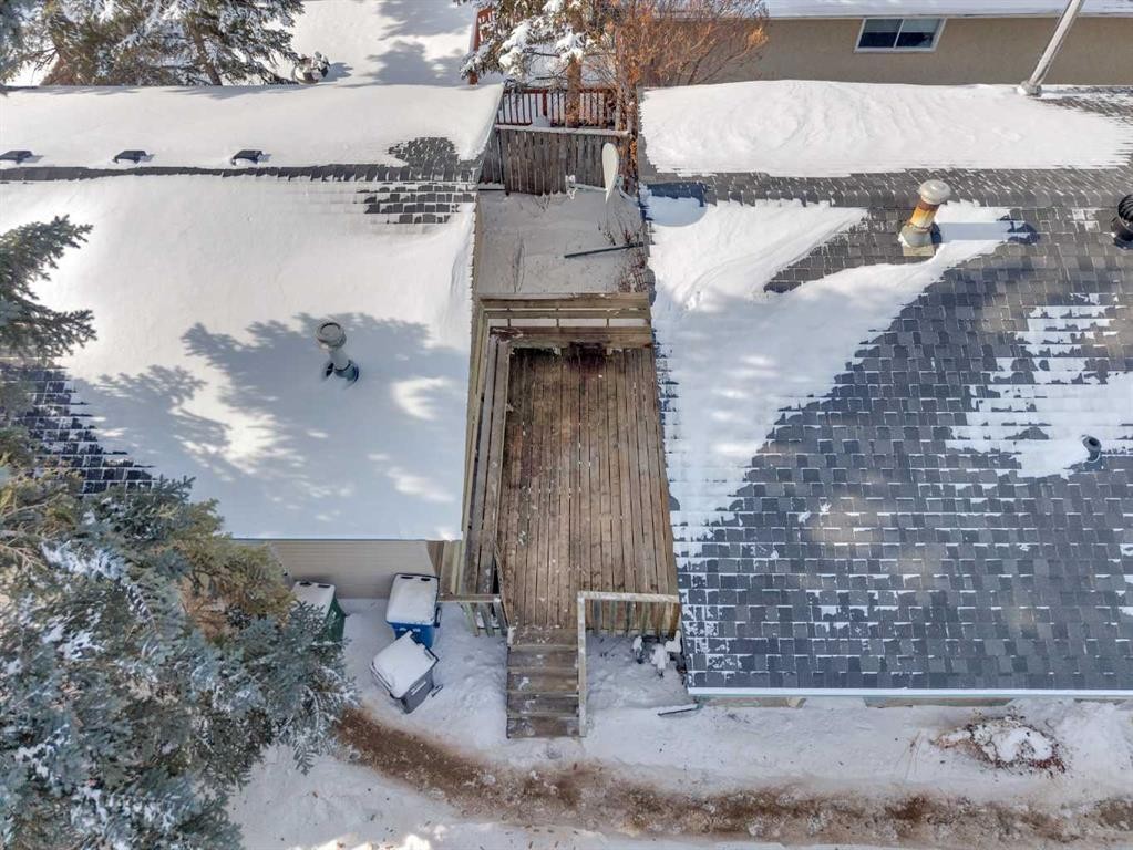 6157 Hamilton Drive, Red Deer, AB - Outdoor