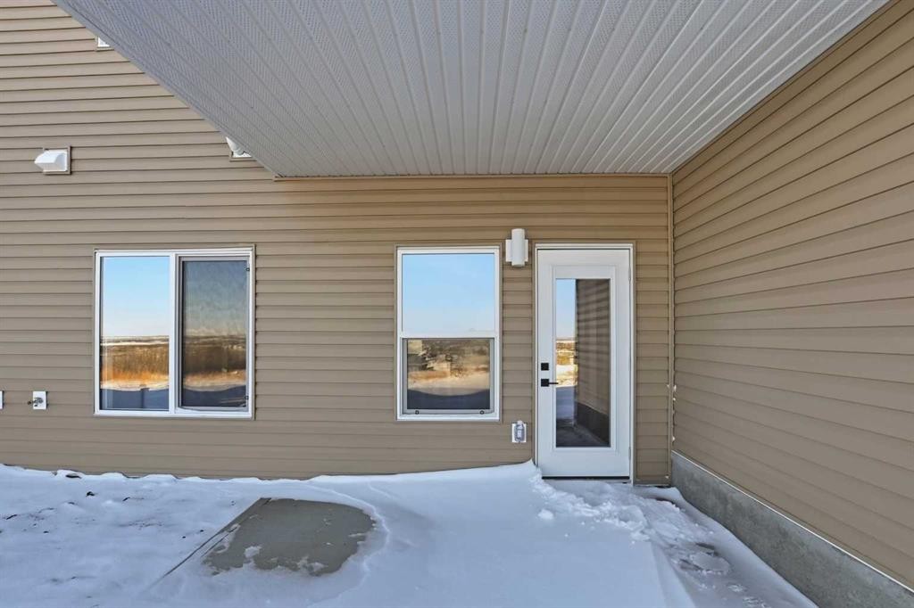 41 Violet Point, Sylvan Lake, AB - Outdoor With Exterior