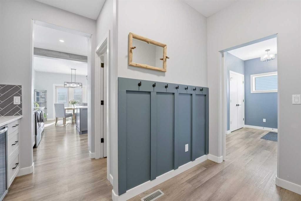 20 Cole Way, Sylvan Lake, AB - Indoor