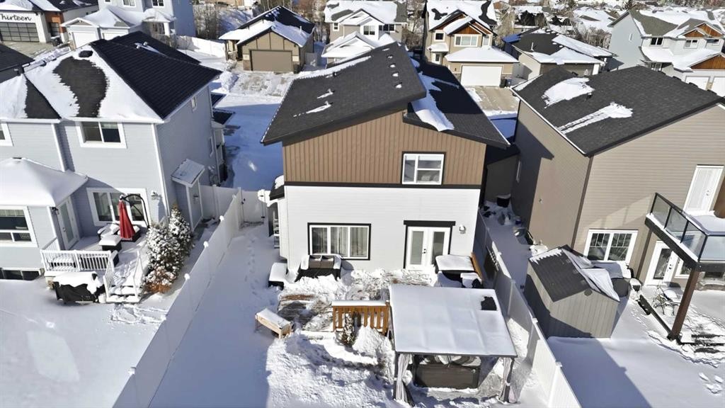 20 Cole Way, Sylvan Lake, AB - Outdoor