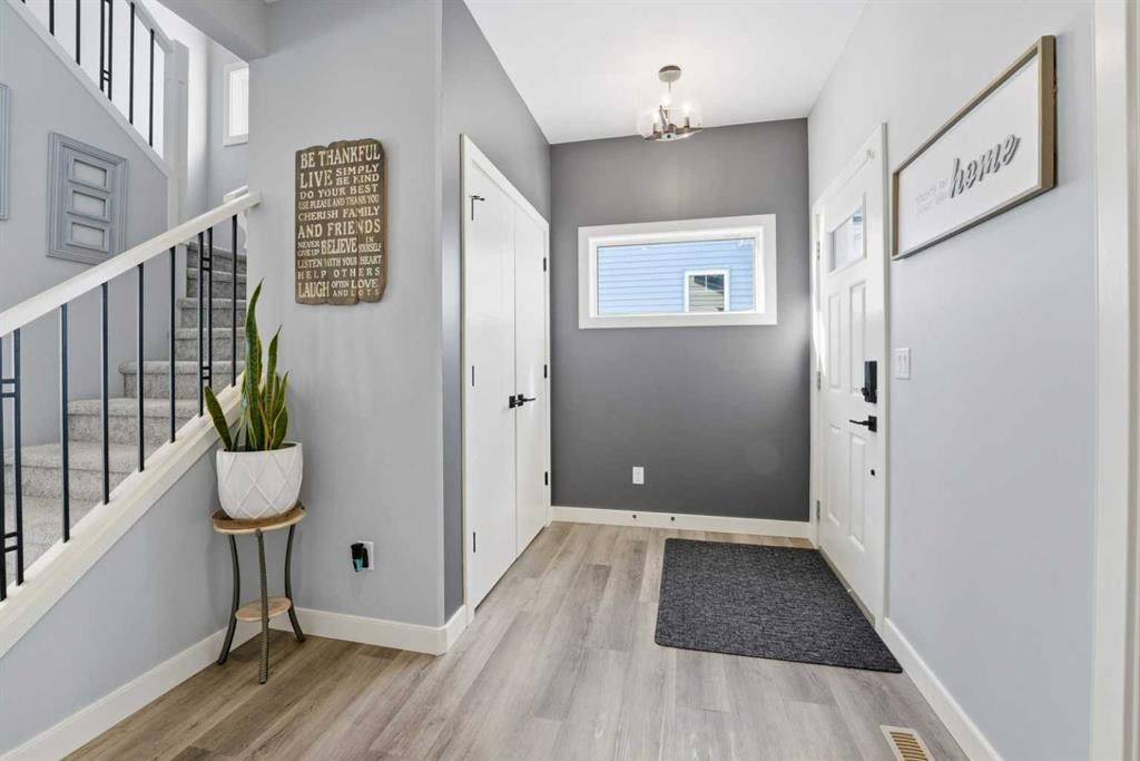 20 Cole Way, Sylvan Lake, AB - Indoor Photo Showing Other Room