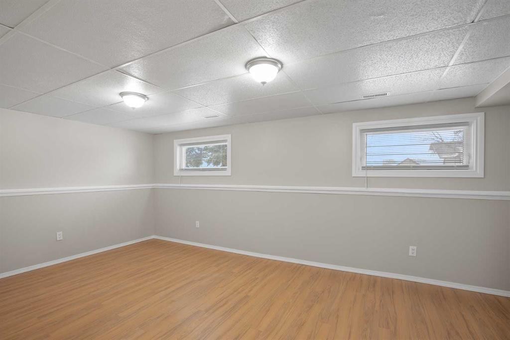 4108 53 Avenue, Innisfail, AB - Indoor Photo Showing Other Room