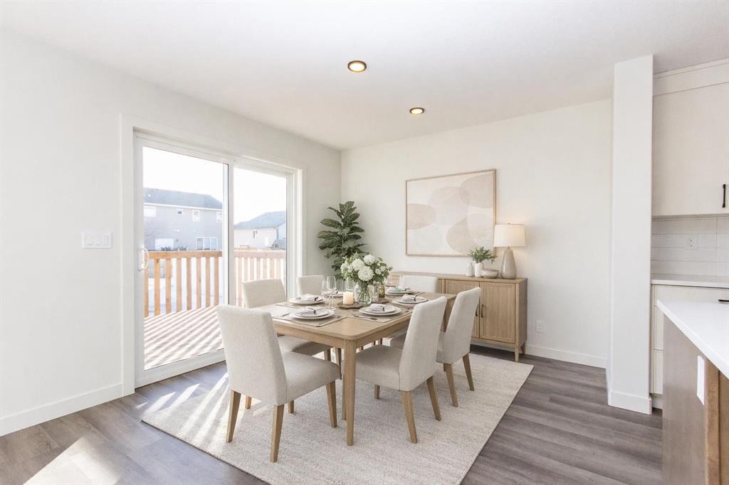 17 Trinity Street, Lacombe, AB - Indoor Photo Showing Dining Room