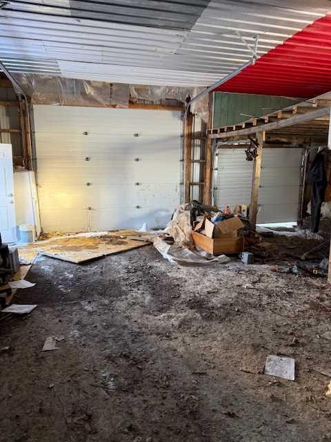 611 3 Avenue, Elnora, AB