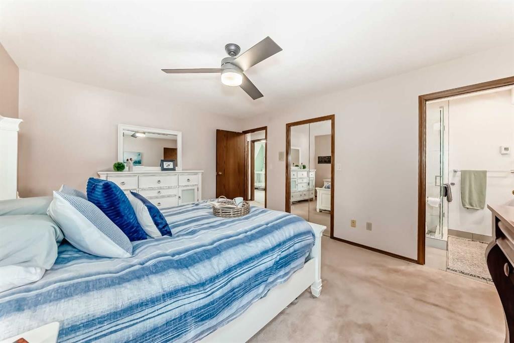 128 Dickenson Crescent, Red Deer, AB - Indoor Photo Showing Bedroom