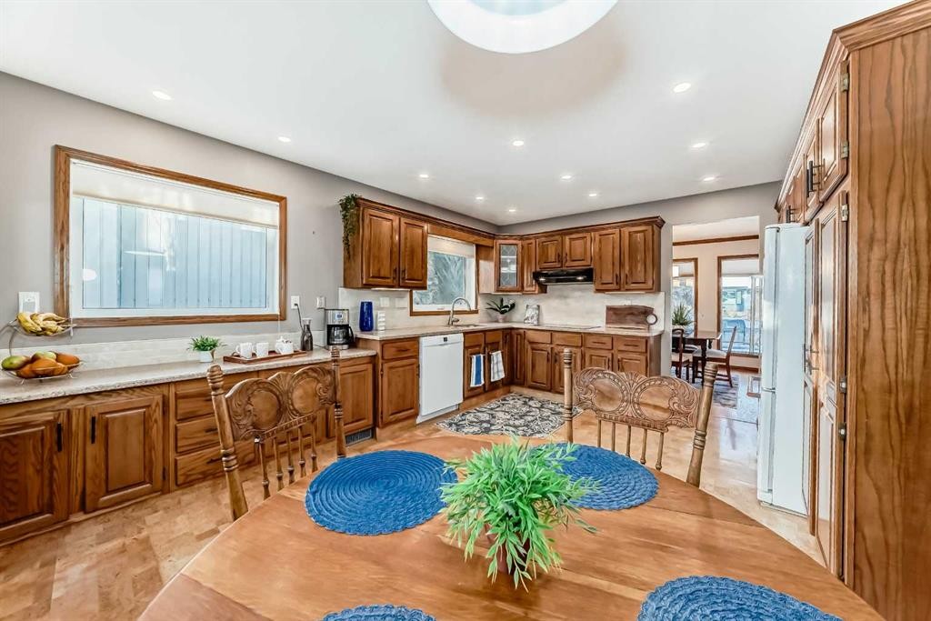 128 Dickenson Crescent, Red Deer, AB - Indoor