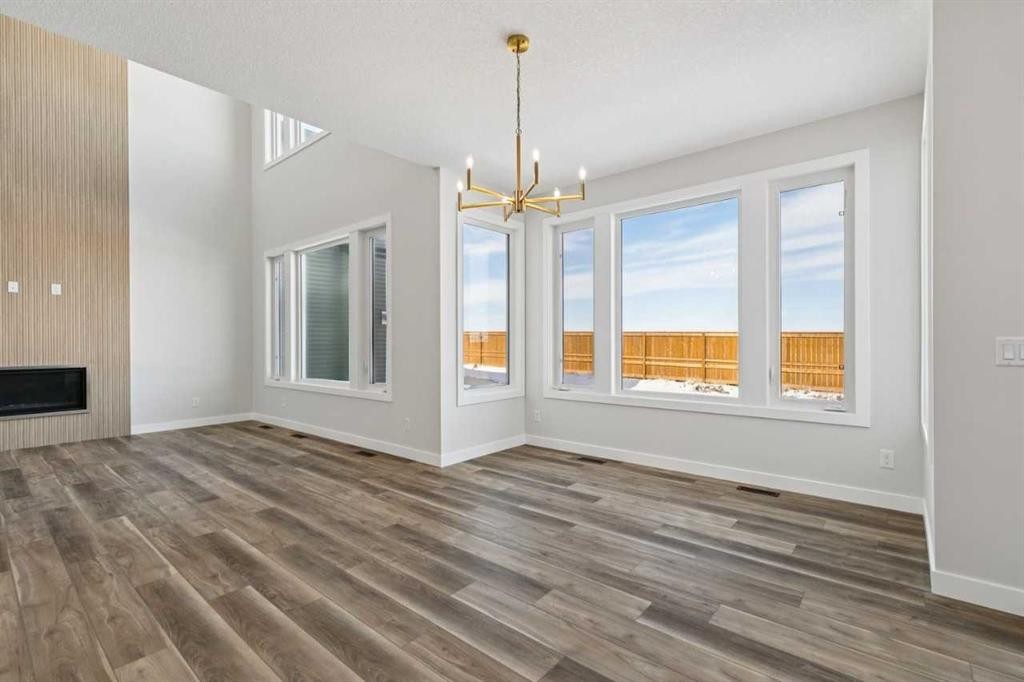 420 Bridgeport Glen, Chestermere, AB - Indoor With Fireplace