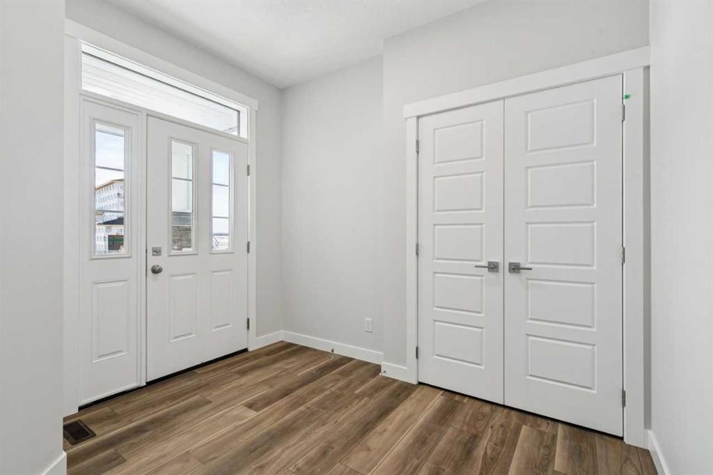 420 Bridgeport Glen, Chestermere, AB - Indoor Photo Showing Other Room