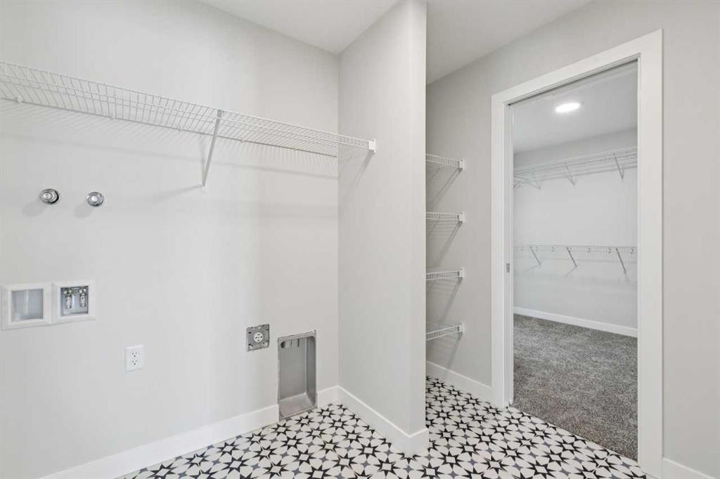 420 Bridgeport Glen, Chestermere, AB - Indoor With Storage
