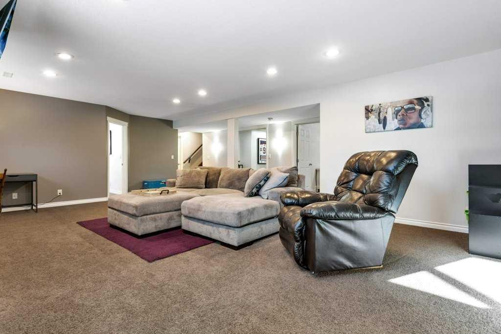 23 Irving Crescent, Red Deer, AB