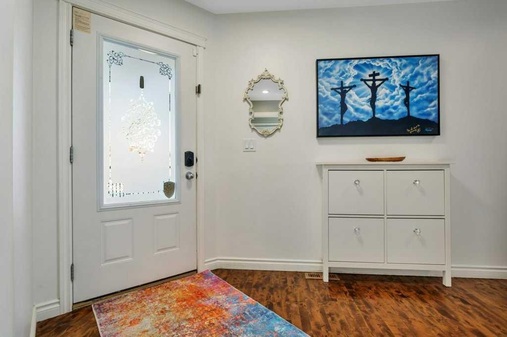 23 Irving Crescent, Red Deer, AB