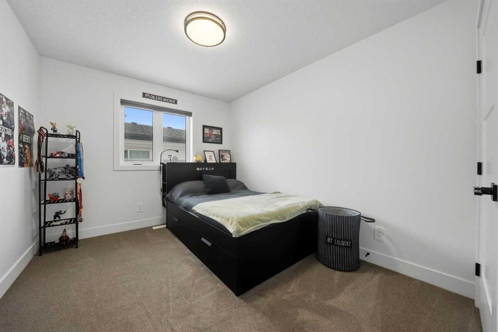 244 Emerald Drive, Red Deer, AB - Indoor Photo Showing Bedroom