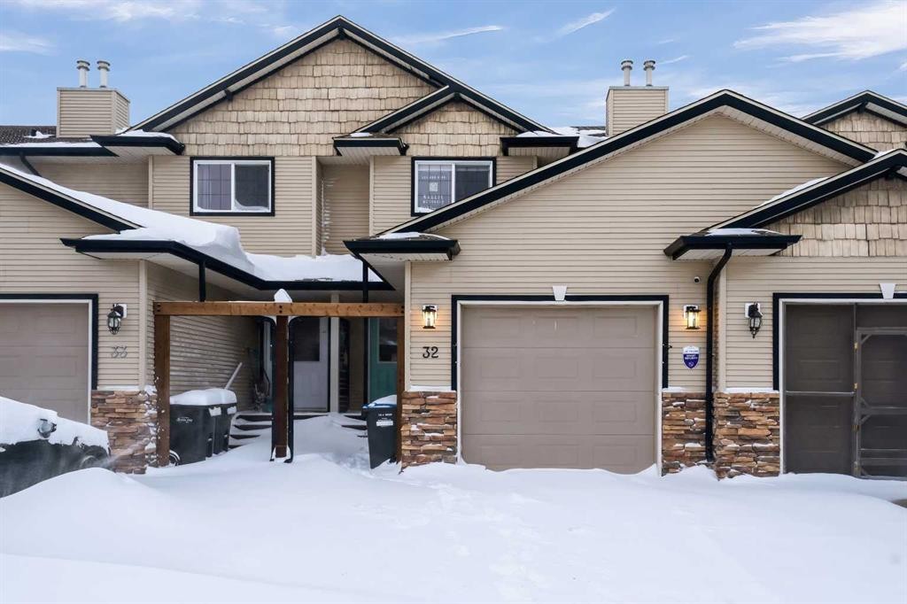 32 Legend Court, Sylvan Lake, AB - Outdoor
