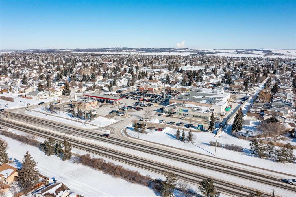 18 Mclevin Crescent, Red Deer, AB - Outdoor With View